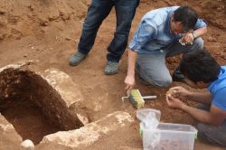 Mardin Nusaybin’de tunç dönemine ait mezar bulundu