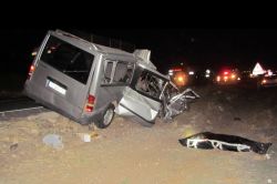 Minibüs TIR’a arkadan çarptı: 2 ölü video-foto