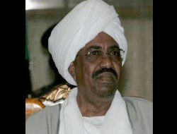 Hikûmeta Sudanê hat feshkirin