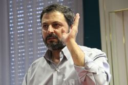 Basel'de İmam Humeyni'yi anma programı düzenlendi