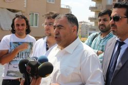 Evlerini vaktinde alamayan gazetecilerden tepki