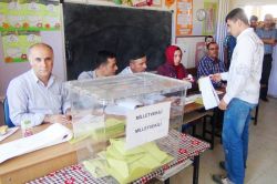 Bingöl’de Oy kullanma işlemi başladı-FOTO