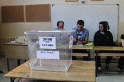 Van’da oy kullanımı başladı