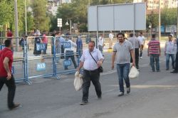 Diyarbakır'da oy torbaları il seçim kuruluna gitmeye başladı