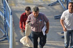 Şanlıurfa’da oylar sayım merkezine getiriliyor