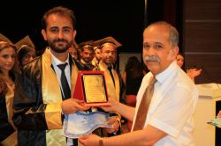 Sağlıkçı öğrenciler mezun oldu