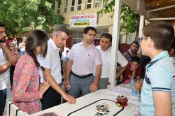 Batmanlı öğrencilerden bilim şenliği