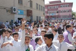 Karne için ödül de ceza da vermeyin