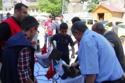 Kızılay Bitlis şubesi stand açtı