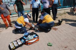 Boğulma tehlikesi geçiren çocukları kurtarırken kendisi boğulacaktı