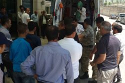 Siirt'te çıkan yangında 3'ü asker 4 kişi zehirlendi-foto