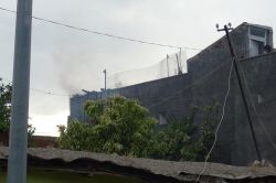 Çınar'da evin çatısında çıkan yangın korkuttu foto-video