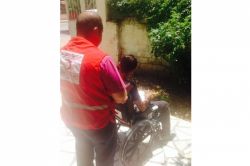 Kızılay’dan engellilere tekerlekli sandalye-foto