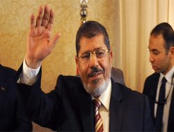 Muhammed Mursi Mısır'ın ilk seçilen Cumhurbaşkanı