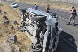 Siverek’te trafik kazası: 3 yaralı video