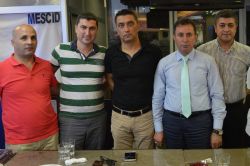 Tayını çıkan SGK personeline veda yemeği