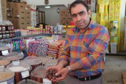 Ramazanın vazgeçilmezi hurma tezgâhlardaki yerini aldı