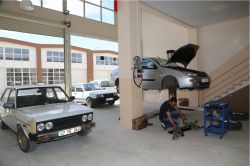 Gaziantepli oto tamircileri yeni yerlerine taşınıyor