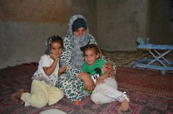 Suriyelilerin yaşam mücadelesi yürek burkuyor-video