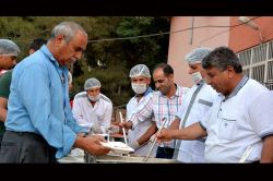 Ceylanpınar’da ‘İftar yemeği geleneği’ devam ediyor