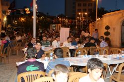 Gaziantep’te iftar çadırlarına yoğun ilgi