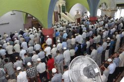 Batman’da Ramazanda camiler her vakit dolup taşıyor-foto