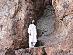 Peygamberimizin kaldığı mağara kapatıldı