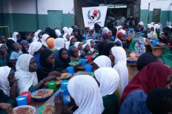 Avrupa Yetim-Der’den Afrikalı yetimlere iftar