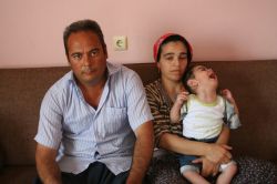 Doğumda yanlış uygulamalar bebeği engelli yaptı iddiası-video-foto