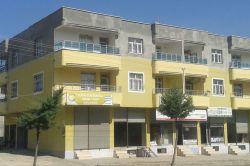 Damdan düşen çocuğun ayağı kırıldı