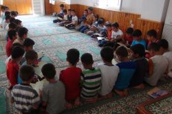 Mersin’in camileri çocuklarla doldu