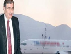 Alkışı tezahürat sandı!