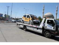 Diyarbakır'da Trafik Kazası: 2 Yaralı