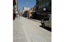 Ramazan’la gelen sıcak hava Şırnak çarşısını boşalttı