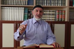 “Zekât fakirlerin zenginler üzerindeki önemli bir hakkıdır”