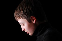 Çocuklar da depresyona girebilir