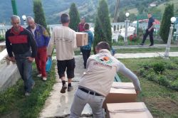 Avrupa Yetim Der Karadağ yetimlerini unutmadı