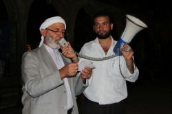 “Avrupa Birliği'ni bırakıp İslam Birliği oluşturmalıyız”