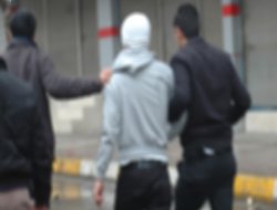 Midurê dibistanê yê ku zarok teslîme PKKê kiribû re 24 sal ceza hat xwestin