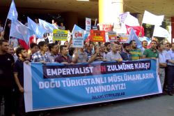 Kahramanmaraş’ta komünist Çin yönetimine lanet yağdı