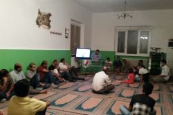 Avrupa Yetim Der İtalya’da halkla buluştu