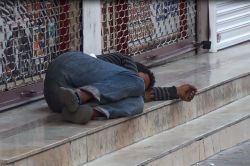 Gaziantep’teki Suriyeli gencin durumu yürek burktu foto