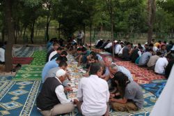 Mustazaflar Cemiyeti Kültür Mahallesi sakinlerini iftarda buluşturdu-foto