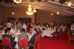 Diyarbakır Valiliğinden basına iftar yemeği