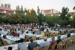HÜDA PAR’dan Bingöl’de halka açık iftar yemeği