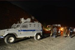 Siirt’te bir polis açılan ateşte hayatını kaybetti