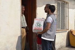 IHO EBRAR’dan Bursa’da fakirlere gıda yardımı