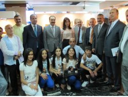 Vanlı Öğrenciler Ankara'da Sergi Açtı