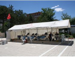 Kızılay'dan Kan Bağış Çadırı