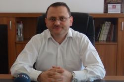 ‘İtikâf, Allah (cc) ile baş başa kalmak demektir’